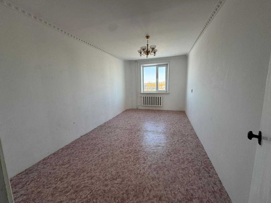 продам 3х комн. квартиру район КЖБИ,