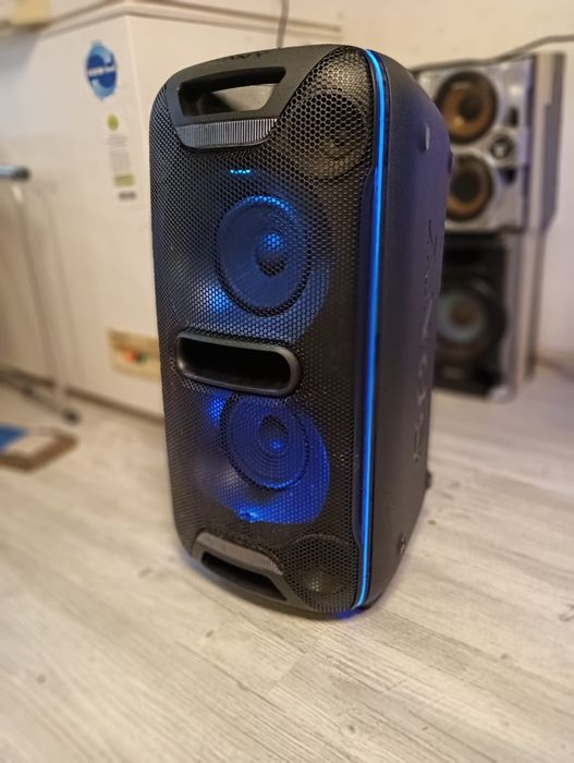 de vânzare 2 boxe sony