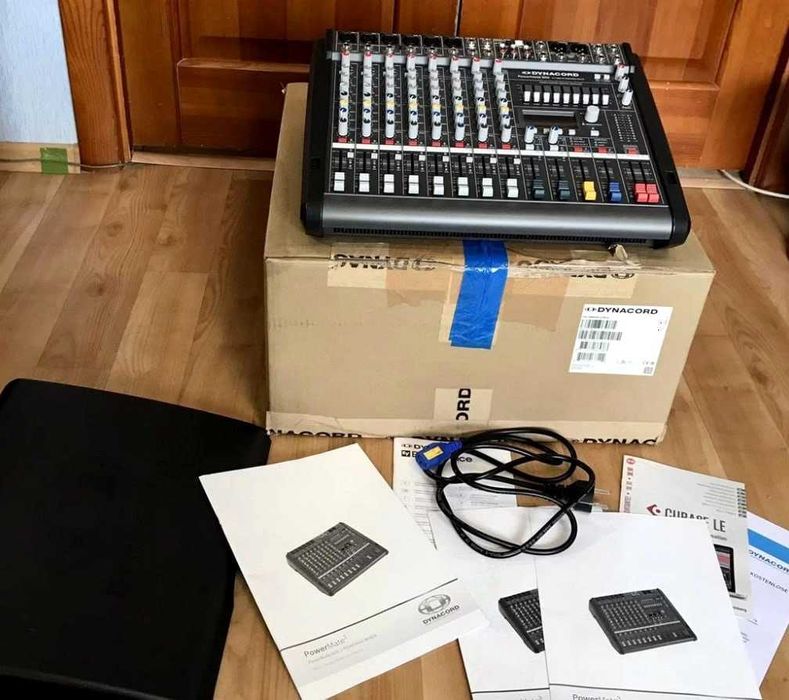 Consolă de mixare activă Dynacord PM 600-3