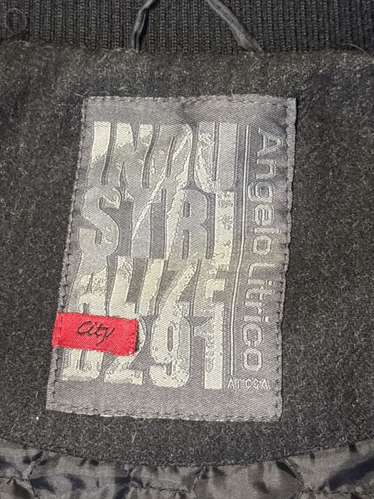 Дебело елегатно сако-яке.