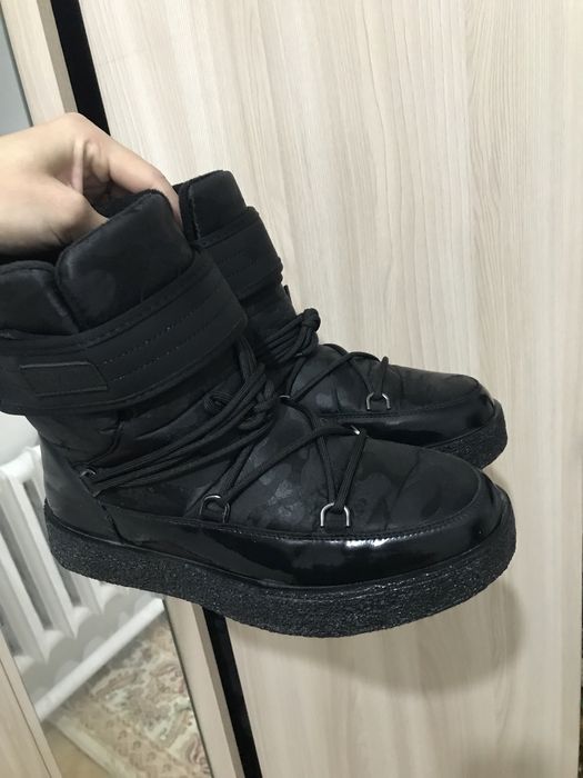 Продам обувь DAZ сапоги