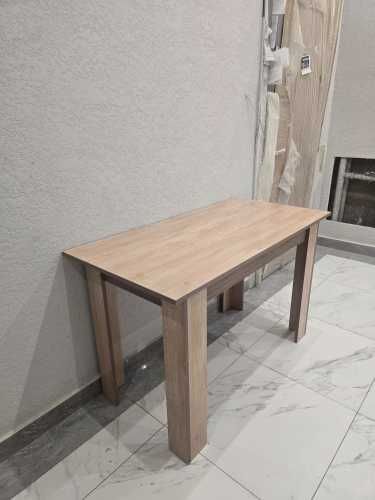 Продам стол новый