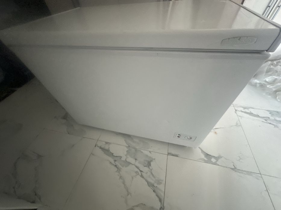 Морозильник Бирюса