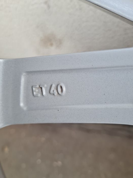 Джанти за ФОЛКСВАГЕН VW AUDI SEAT SKODA R16 5x100 ET40 6J