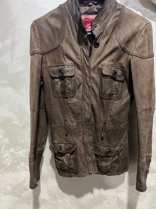 Дамски кожени якета