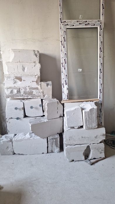 Окно пластика и газобетонные блоки бесплотно