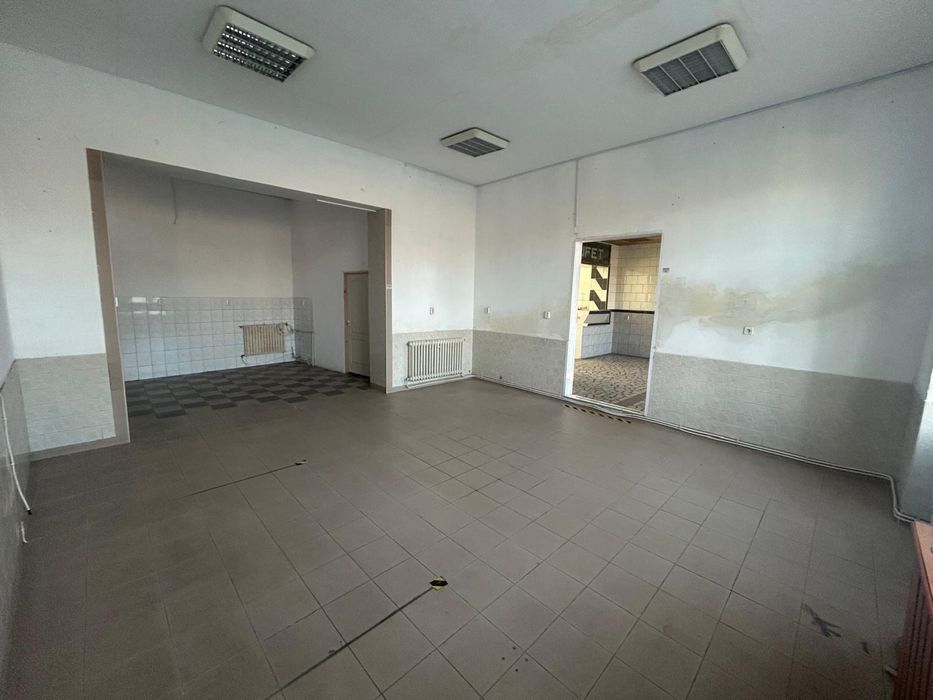 Spatiu comercial