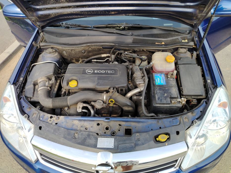 OPEL Astra 2010 — imagine 5