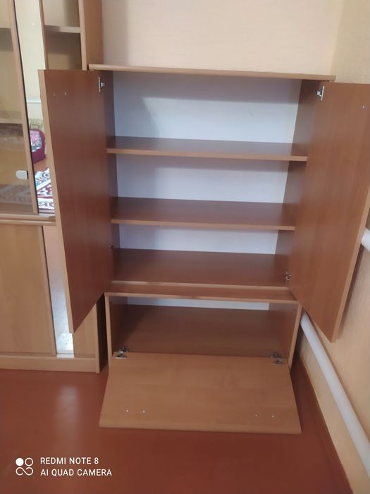 Продам стенку !!!