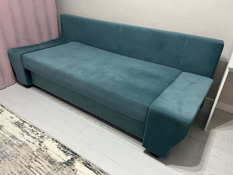 Продам диван в хорошем состоянии