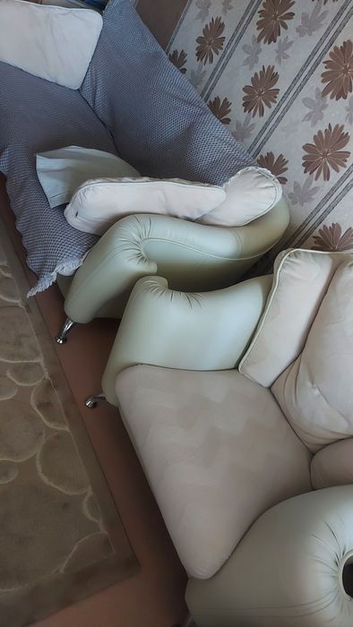 Диван в гостиную