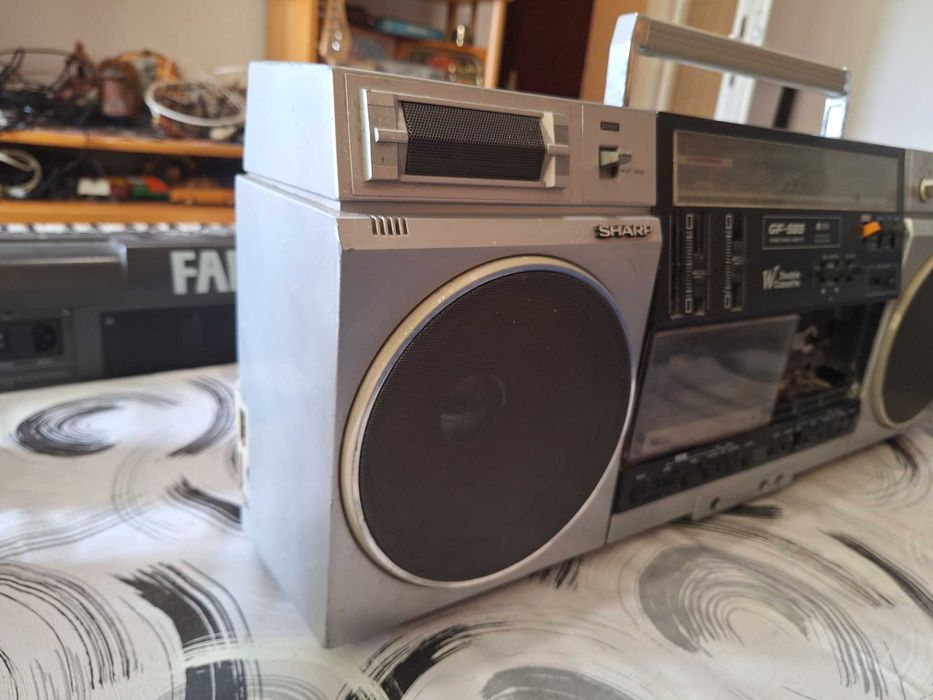 Антика касетофон Шарп 565 за части