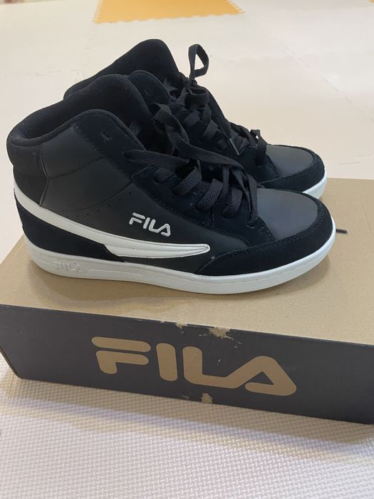 (NOU) Fila adidasi - marimea 36