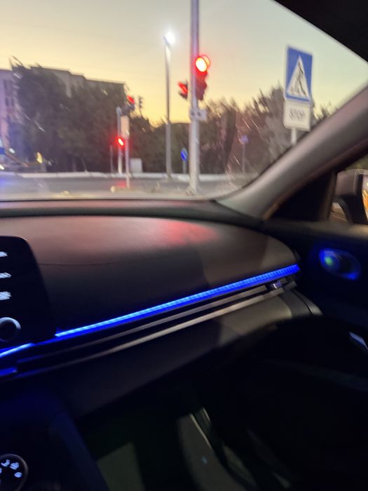 Hyundai Elantra 2021.. Ideal holatda. 58ming km45l propan. Tonirovka 8