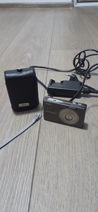 Nikon coolpix s500
