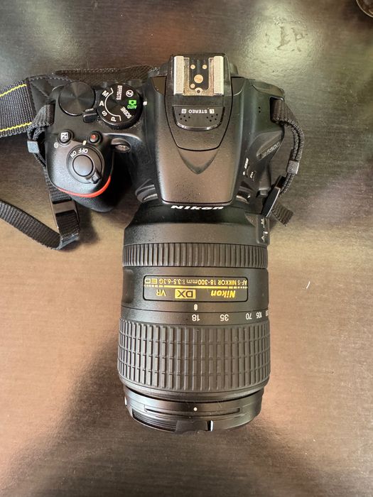 Nikon D5500 impecabil