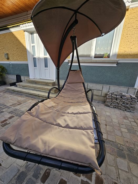Sezlong Leagan suspendat cu acoperis