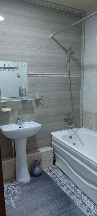 Срочно! Сотилади Без маклер Шайхонтохур тум. жарарик массивда 2/