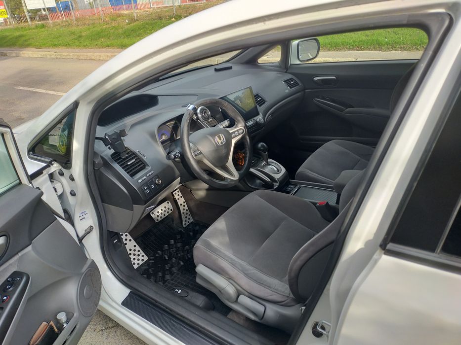 Honda Civic 8 automata