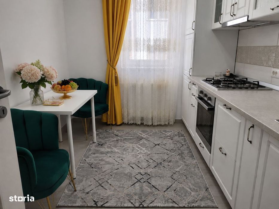 Garsoniera spatioasa aproape de metrou