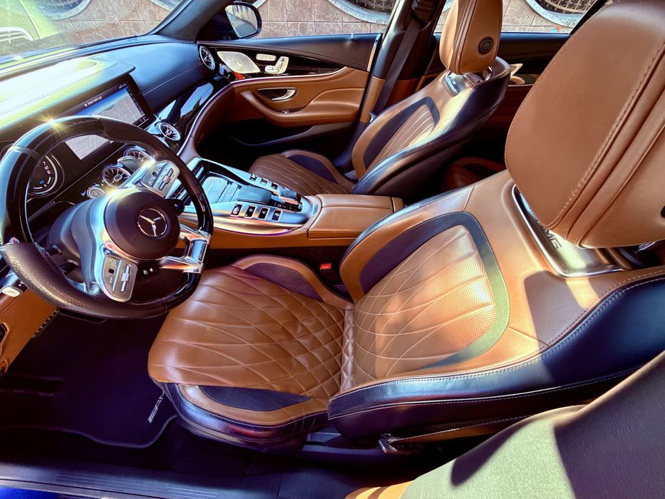 Mercedes-AMG GT 53 4MATIC+ | Full Option |