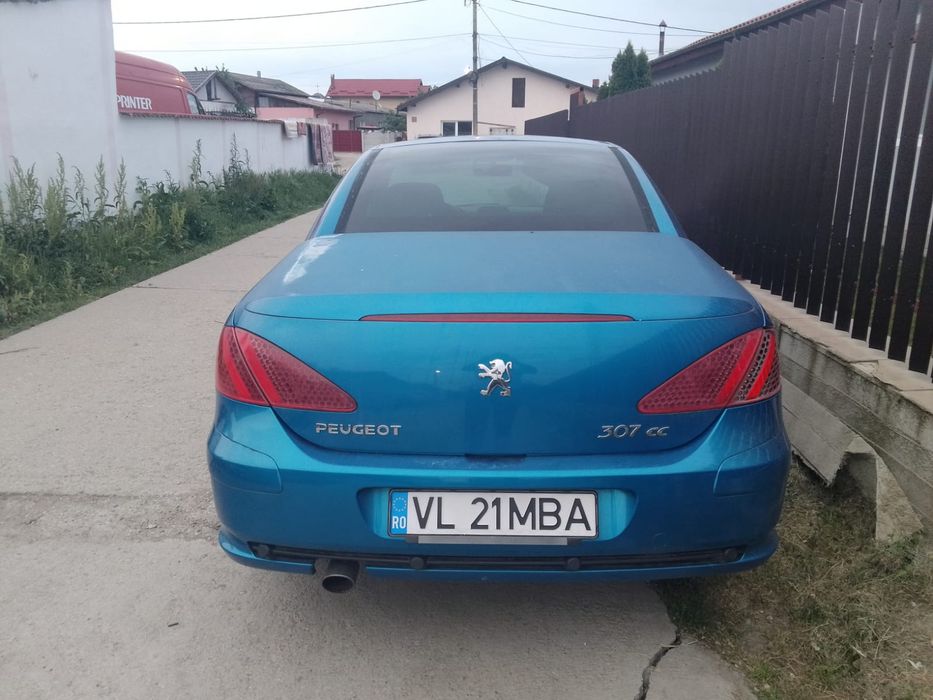 vând Peugeot 307