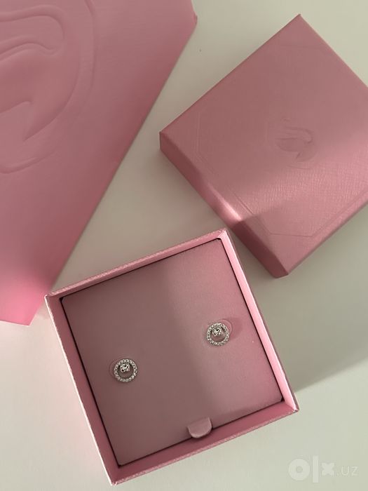 Оригинальные серьги Swarovski