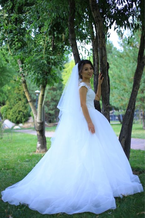 Свадебные платья