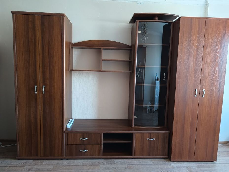 Продам стенку-горку