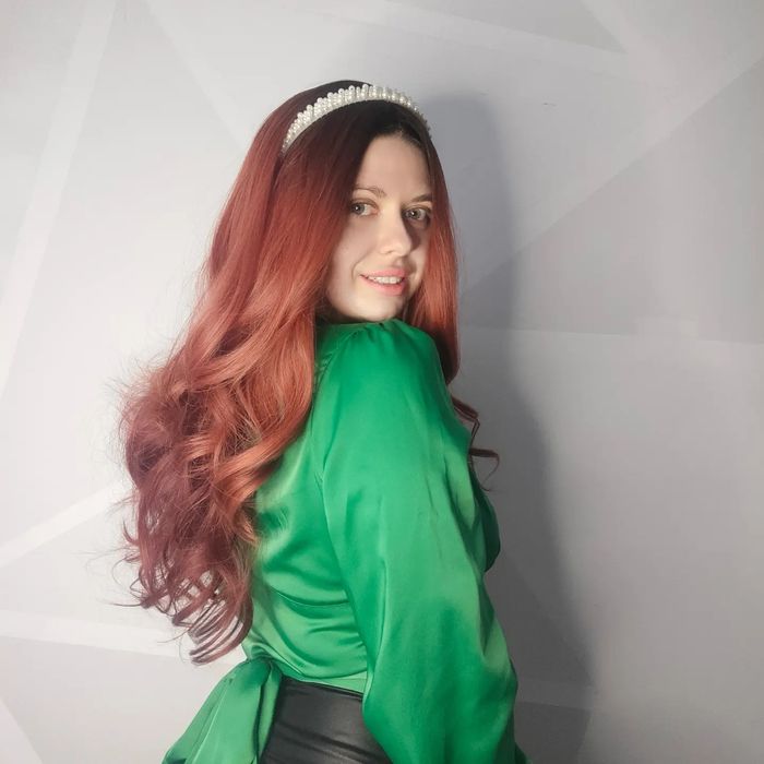 Продам парик (см фото)