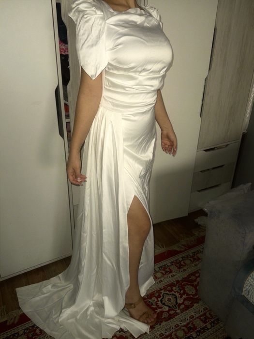 Вечернее платье, совершенно новая