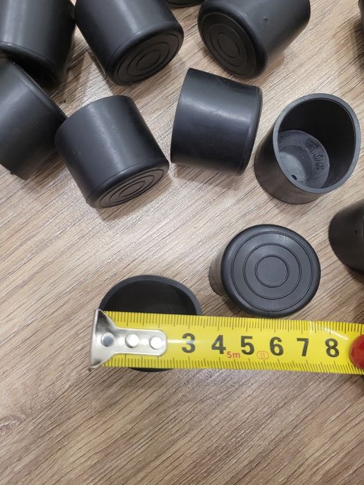 Насадки на ножки стульев