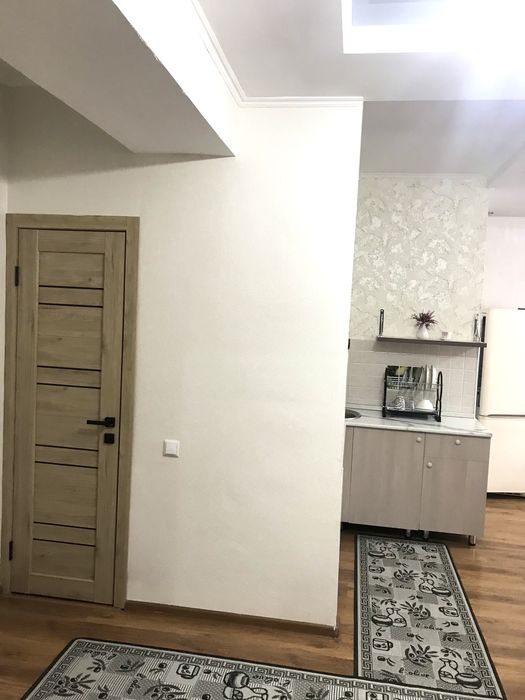 2 комнатную 13 000 Центр