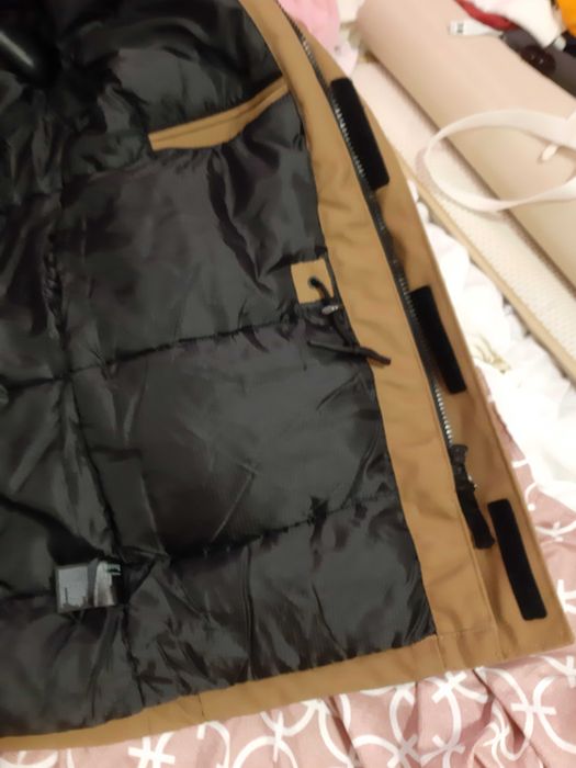 Jacheta barbateasca H&M, cu gluga, stare impecabila (nepurtata)