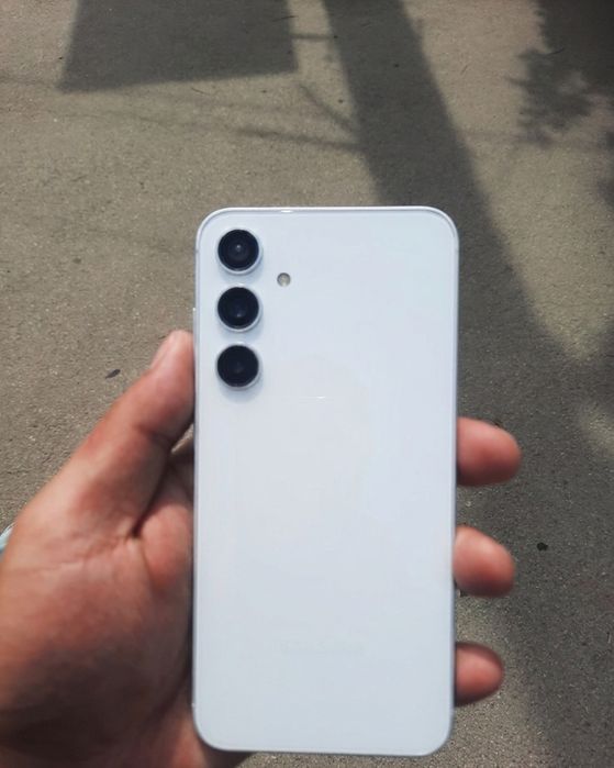 Продам а35 256 гб