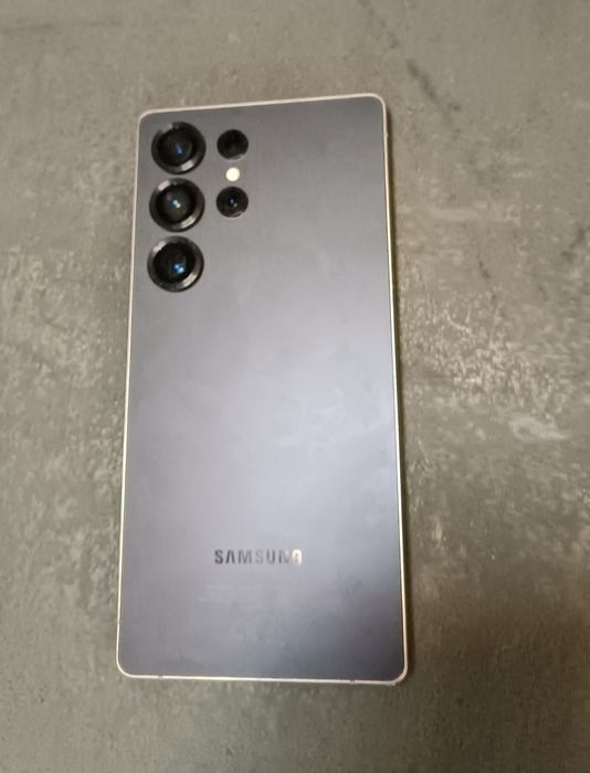 Samsung ultra S25 sotiladi holati aʼlo