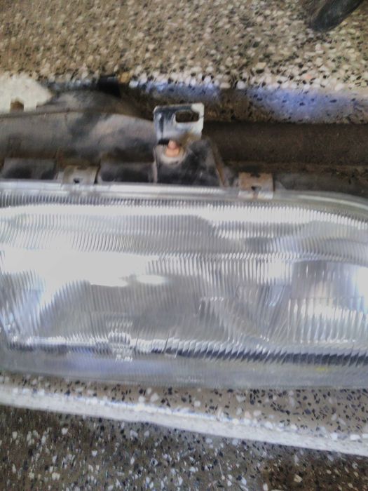 форд сиера 1.6 бензин на части или цял