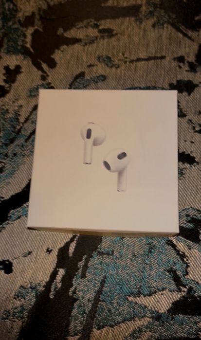 Airpods.
