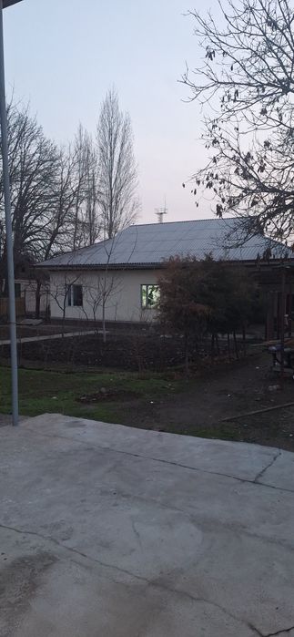 Bardanko'l roxat postidan 400 metr kirganda hovli sotiladi