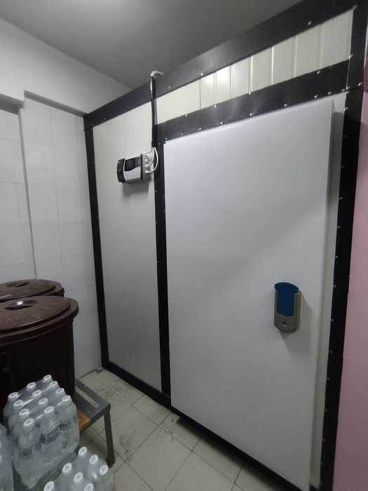 Морозильная / холодильная камера