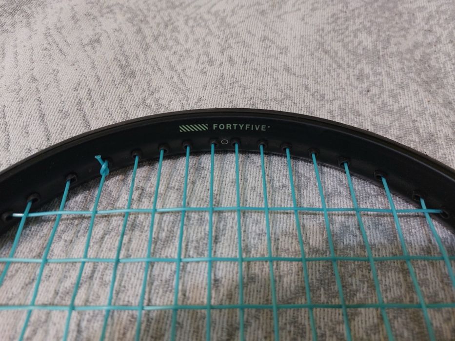 Wilson Ultra 100 v4 - 300гр. - грип 2