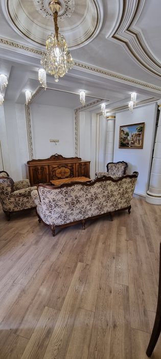 Срочно продаётся  элитная 2-комнатная квартира в центре города

Продаё