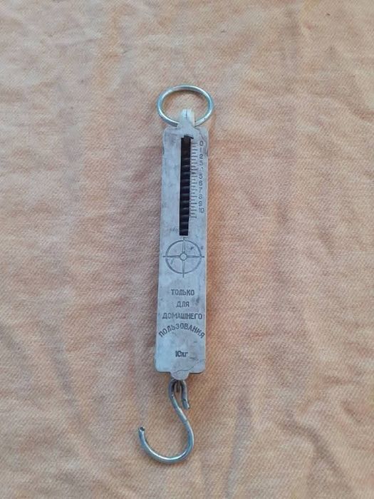 Cântar model vechi.