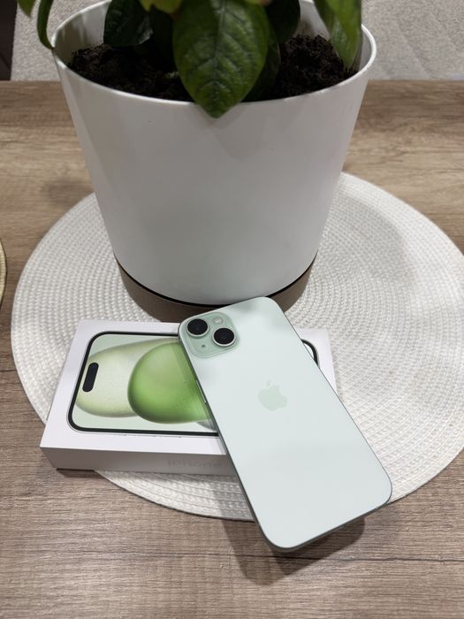 iPhone 15 Green 128 GB