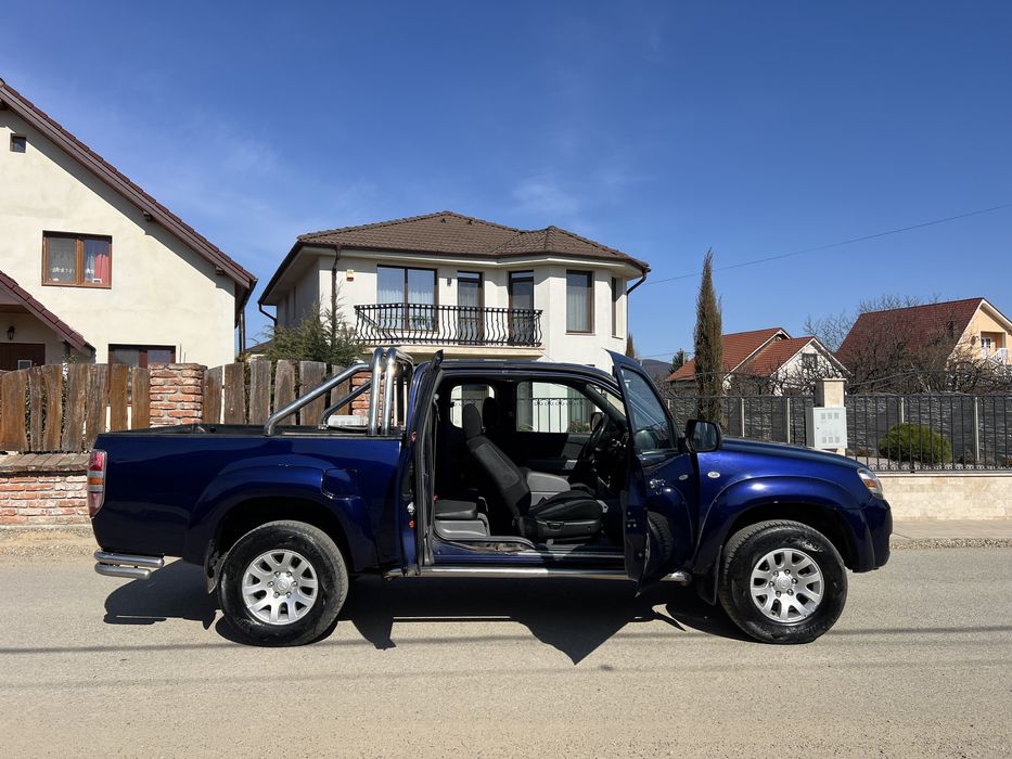 Mazda BT-50 / 2.5 TD