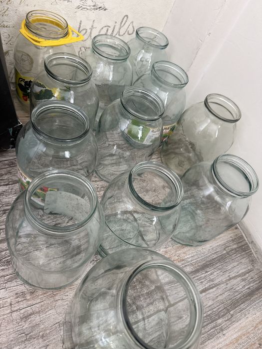 Банка стеклянная