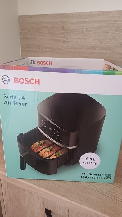 Air Fryer BOSCH garanție aproape nou