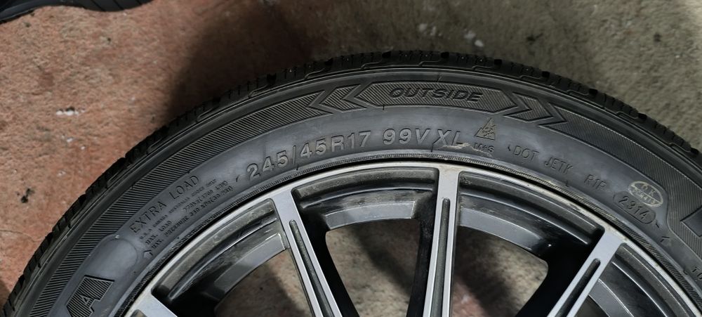 Продам диск с резиной