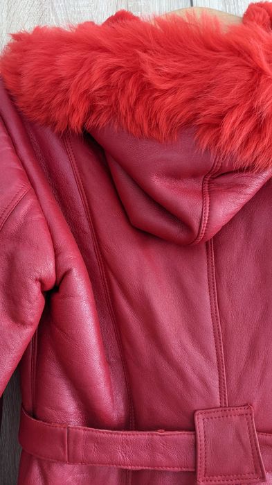 Cojoc elegant, piele naturala, rosu, fabricat manual