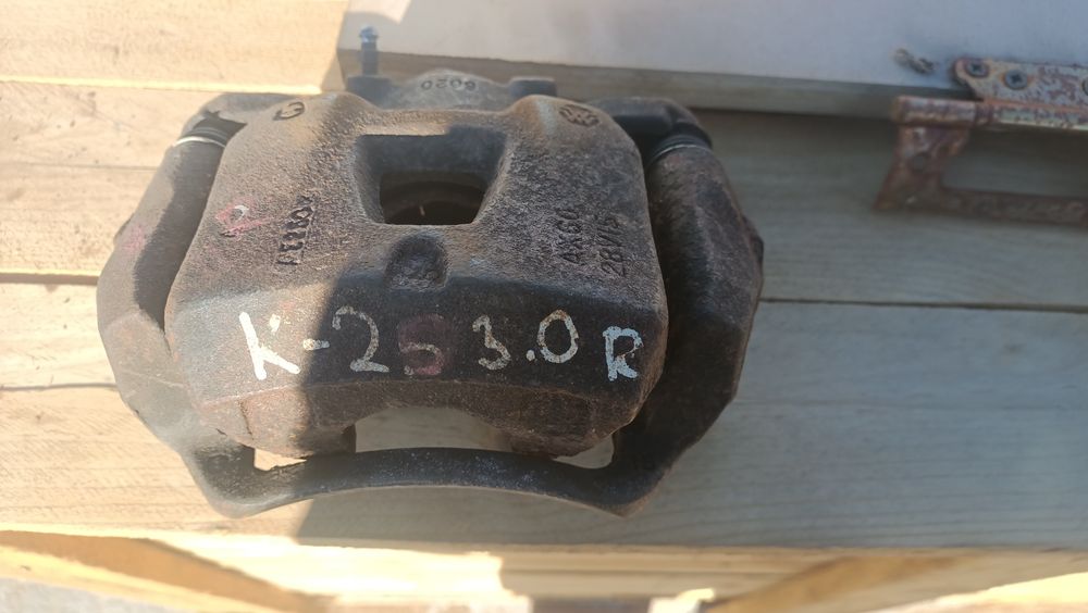 Продам б/у суппорт